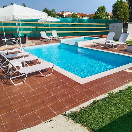 Maria Lemoni Swimming Pool Apartment Nea Skioni Exterior foto