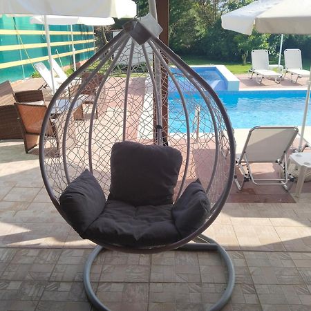 Maria Lemoni Swimming Pool Apartment Nea Skioni Exterior foto
