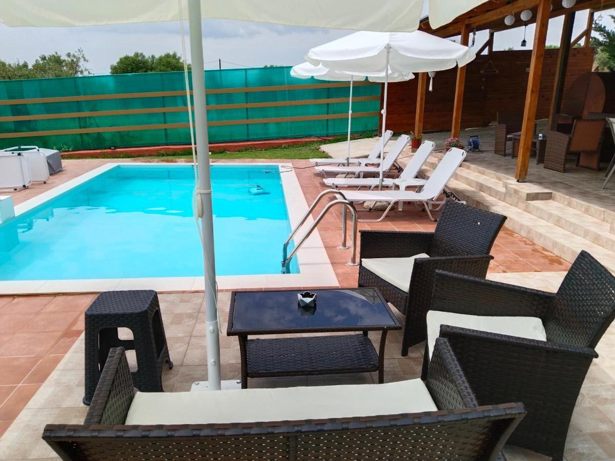 Maria Lemoni Swimming Pool Apartment Nea Skioni Exterior foto